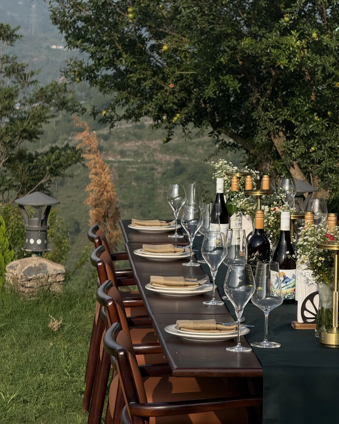 The Orchard Table Dining Setup